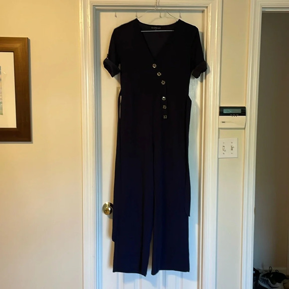 Derek Heart jumpsuit - Picture 1 of 3